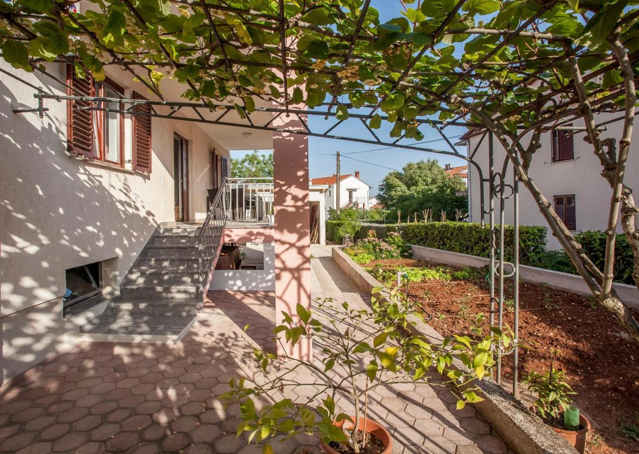 Apartmani Dragica Ровинь Экстерьер фото